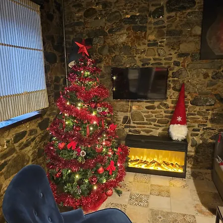 Petradaki House *